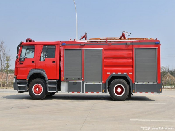 重汽豪沃T5G搶險(xiǎn)救援消防車